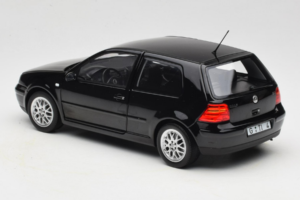 Volkswagen Golf GTI Mk4 Črn Norev 1:18 188574 Kovina – slika 7 od 8