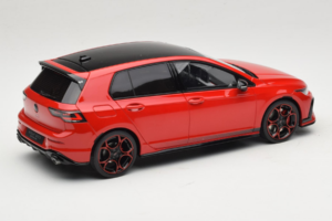 Volkswagen Golf Mk8 GTI 50th Edition Tornado Red Otto 1:18 OT1322 Smola – slika 2 od 6