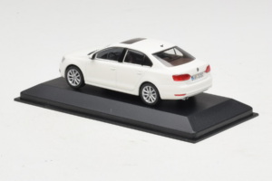 Volkswagen Jetta Mk6 Bela Minichamps 1:43 JETTA003 Kovina – slika 3 od 4