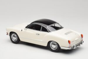 Volkswagen Karmann Ghia Kremast Črn Minichamps 1:18 155054021 Kovina – slika 5 od 6
