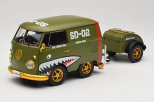 Volkswagen Kool Kombi Army Fighter Green Solido 1:18 S1810901 Kovina