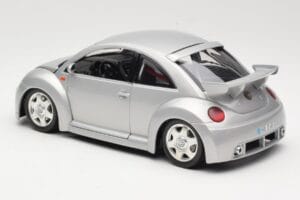 Volkswagen New Beetle RSi Srebrna Bburago 1:18 3306 Kovina – slika 7 od 8