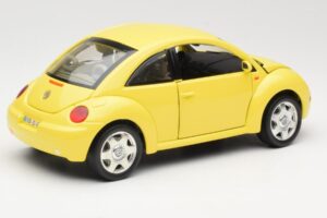 Volkswagen New Beetle Rumen Bburago 1:18 BEETLE001 Kovina – slika 3 od 8