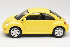 Volkswagen New Beetle Rumen Bburago 1:18 BEETLE001 Kovina – slika 4 od 8