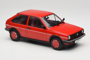 Volkswagen Polo II Coupe Fox MCG 1:18 MCG18523 Kovina – slika 4 od 6