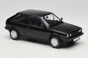 Volkswagen Polo II Coupe G40 Črn MCG 1:18 MCG18524 Kovina – slika 4 od 6