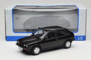 Volkswagen Polo II Coupe G40 Črn MCG 1:18 MCG18524 Kovina – slika 6 od 6