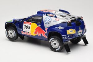 Volkswagen Race Touareg #305 Volkswagen Motorsport M. Miller / R. Pitchford Dakar Rally 2009 Norev 1:18 188466 Kovina – slika 6 od 7
