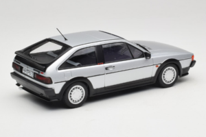 Volkswagen Scirocco Mk2 GTX 16V Flash Silver Norev 1:18 188635 Kovina – slika 2 od 6