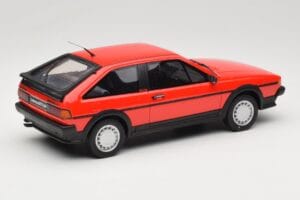 Volkswagen Scirocco Mk2 GTX Rdeč Otto 1:18 OT065 Smola – slika 2 od 6