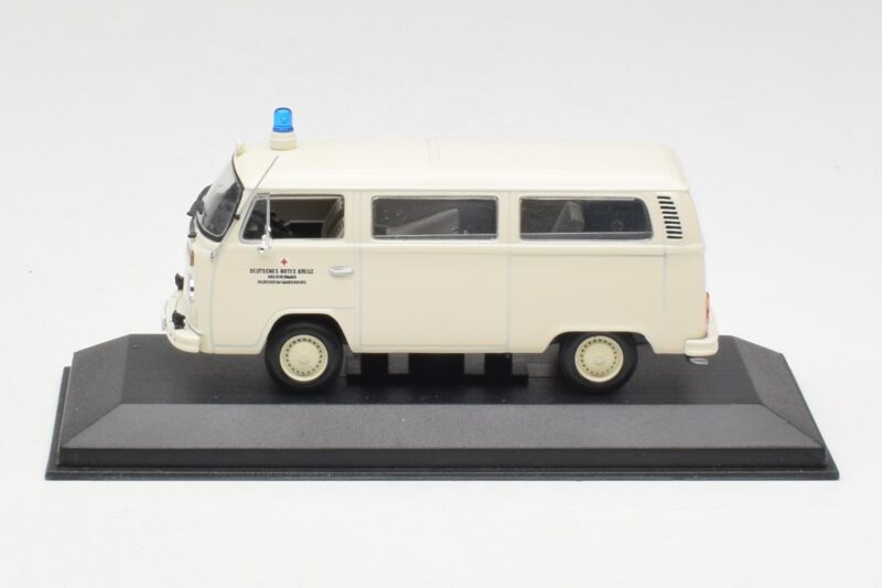 Volkswagen T2 Ambulance DRK Minichamps 1:43 400053090 Kovina