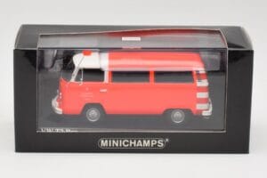 Volkswagen T2 Bus Gasilci Frankfurt Minichamps 1:43 400053091 Kovina – slika 4 od 4