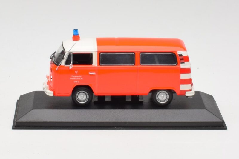 Volkswagen T2 Bus Gasilci Frankfurt Minichamps 1:43 400053091-R Kovina