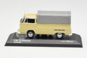 Volkswagen T2 Flatbed Bež Minichamps 1:43 400053204 Kovina