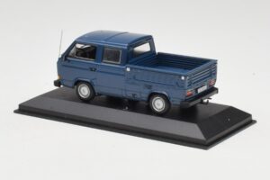 Volkswagen T3 Double Cab Flatbed Modra Minichamps 1:43 400055260 Kovina – slika 2 od 4