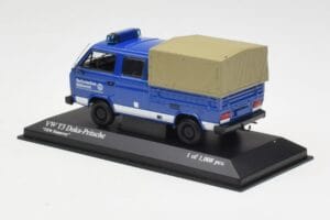 Volkswagen T3 Double Cab Flatbed THW Hannover Minichamps 1:43 400055290 Kovina – slika 3 od 4