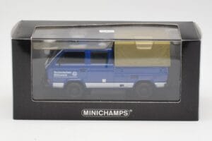 Volkswagen T3 Double Cab Flatbed THW Hannover Minichamps 1:43 400055290 Kovina – slika 4 od 4