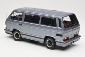 Volkswagen T3 Porsche B32 Minibus Moder KK-Scale 1:18 KKDC180221 Kovina – slika 5 od 6