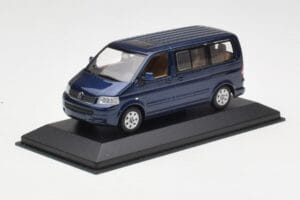 Volkswagen T5 Bus Shadow Blue Minichamps 1:43 842902102 Kovina – slika 2 od 4