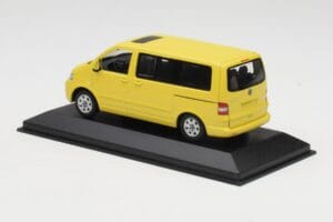 Volkswagen T5 Bus Rumen Minichamps 1:43 842902111 Kovina – slika 3 od 4
