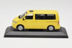 Volkswagen T5 Bus Rumen Minichamps 1:43 842902111 Kovina