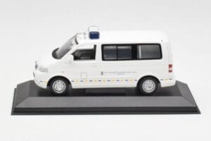 Volkswagen T5 Multivan Bundeswehr Zdravnik Nujne Pomoči Prototip Minichamps 1:43 400052291-P1 Kovina