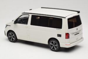 Volkswagen T6.1 California Ocean Candy White Otto 1:18 OT488 Smola – slika 5 od 6