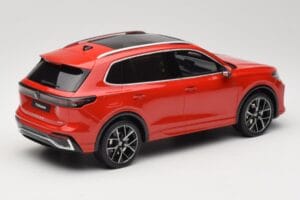 Volkswagen Tiguan eTSI R-Line Persimmon Red Metallic Otto 1:18 OT489 Smola – slika 2 od 6