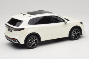 Volkswagen Tiguan R-Line Oryx White Pearl Otto 1:18 OT1219 Smola – slika 2 od 6