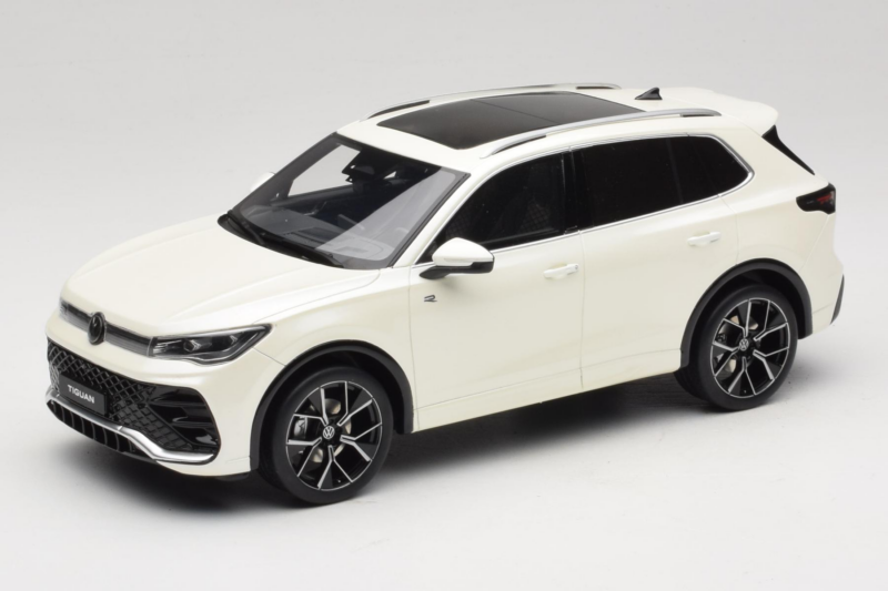 Volkswagen Tiguan R-Line Oryx White Pearl Otto 1:18 OT1219 Smola