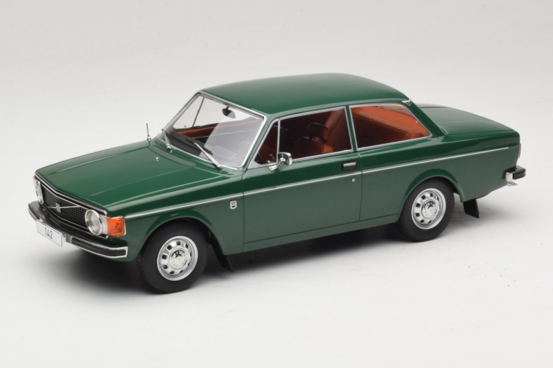 Volvo 142 Zelena MCG 1:18 MCG18005 Kovina