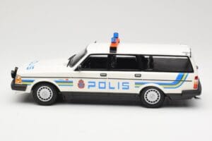 Volvo 240 GL Karavan Polis Sweden Minichamps 1:18 155171480 Kovina – slika 3 od 6