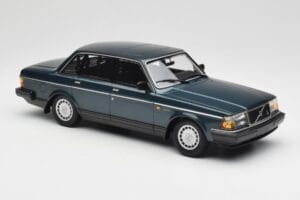 Volvo 240 GL Petrol Metallic Minichamps 1:18 155171407 Kovina – slika 4 od 6