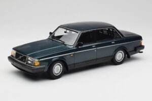 Volvo 240 GL Petrol Metallic Minichamps 1:18 155171407 Kovina