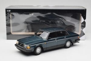 Volvo 240 GL Petrol Metallic Minichamps 1:18 155171407 Kovina – slika 6 od 6