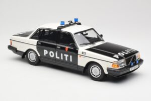 Volvo 240 GL Politi Norway Črn Minichamps 1:18 155171496 Kovina – slika 4 od 6