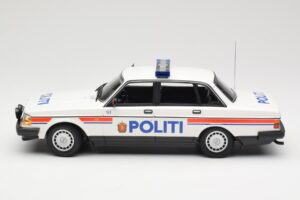 Volvo 240 GL Politi Norway Minichamps 1:18 155171491 Kovina – slika 3 od 6
