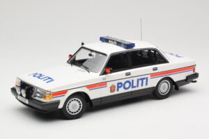Volvo 240 GL Politi Norway Minichamps 1:18 155171491 Kovina