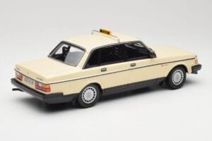 Volvo 240 GL Taxi Minichamps 1:18 155171494 Kovina – slika 2 od 6