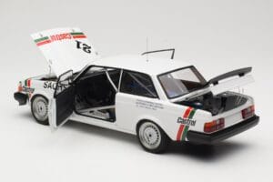 Volvo 240 Turbo #21 P. Stureson DTM Winner Wunstorf 1985 AUTOart 1:18 88592 Kovina – slika 5 od 8