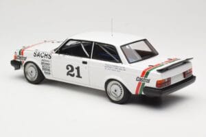 Volvo 240 Turbo #21 P. Stureson DTM Winner Wunstorf 1985 AUTOart 1:18 88592 Kovina – slika 7 od 8
