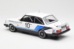 Volvo 240 Turbo #10 R. Francevic Winner ATCC 1986 IXO 1:18 18RMC176 Kovina – slika 5 od 6