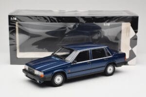 Volvo 740 GL Dark Blue Metallic Minichamps 1:18 155171701 Kovina – slika 6 od 6