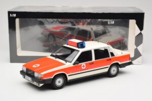 Volvo 740 GL DRK Aschaffenburg Minichamps 1:18 155171790 Kovina – slika 6 od 6