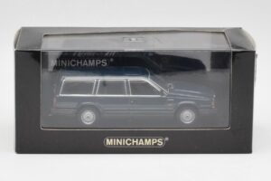 Volvo 740 GL Estate Modrozelena Metallic Minichamps 1:43 943171713 Kovina – slika 4 od 4