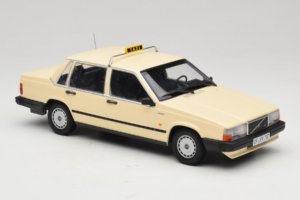 Volvo 740 GL Taxi Nemčija Minichamps 1:18 155171792 Kovina – slika 4 od 6