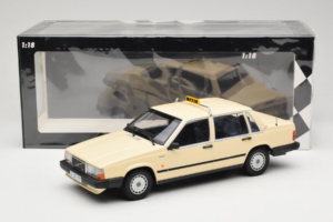 Volvo 740 GL Taxi Nemčija Minichamps 1:18 155171792 Kovina – slika 6 od 6