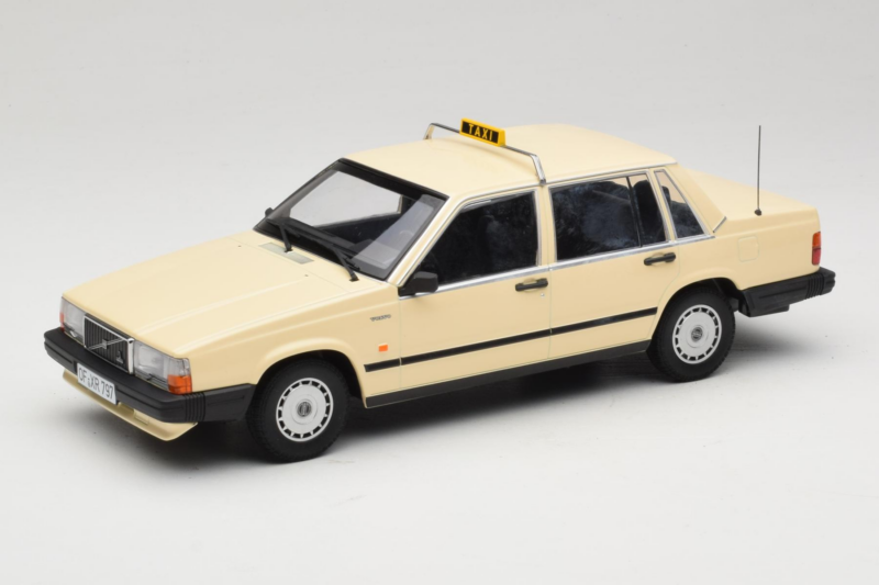 Volvo 740 GL Taxi Nemčija Minichamps 1:18 155171792 Kovina