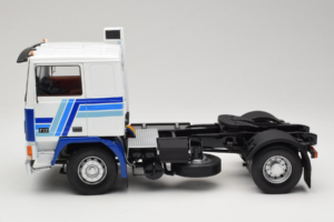 Volvo F12 Modra Bela Road Kings 1:18 RK180033 Kovina – slika 4 od 8