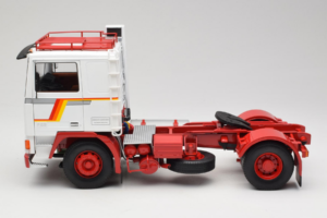 Volvo F12 Bela Rdeča Road Kings 1:18 RK180031 Kovina – slika 4 od 8